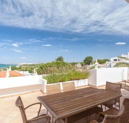 Sleeps 10 Pool Air Con T607908 Vale do Lobo