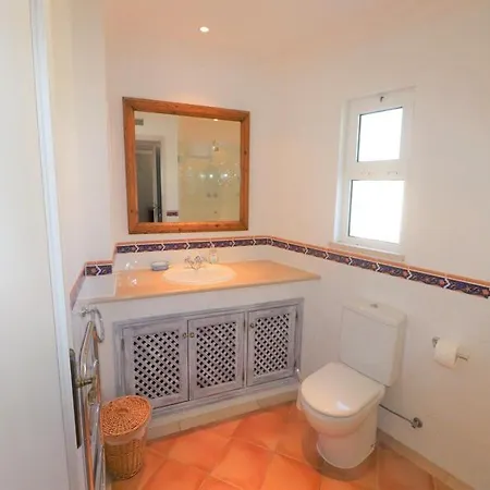 Villa Sleeps 10 Pool Air Con T607908 Vale do Lobo